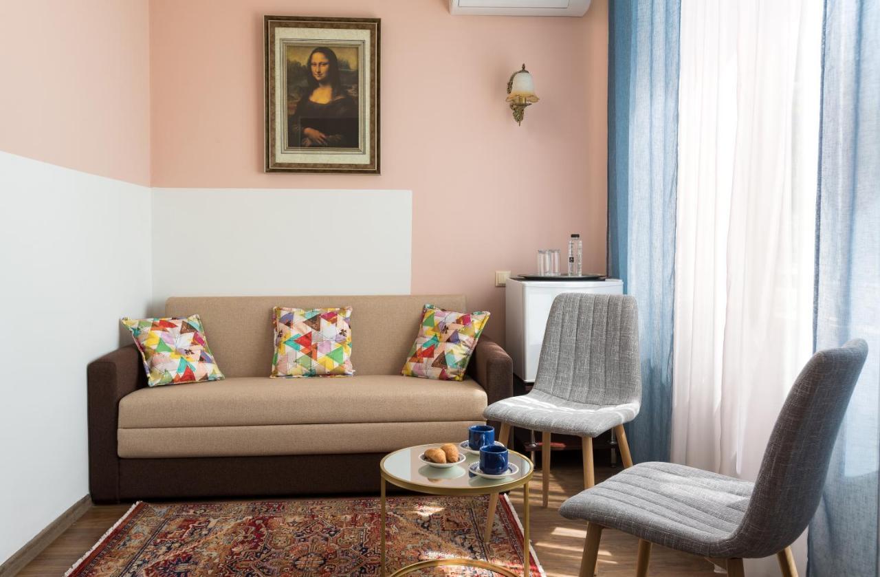 تشيسيناو Art Hotel المظهر الخارجي الصورة