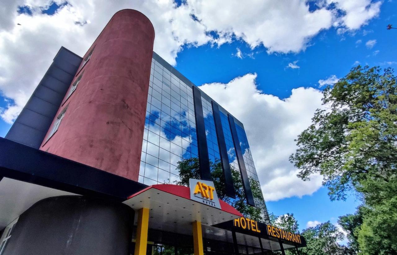 تشيسيناو Art Hotel المظهر الخارجي الصورة