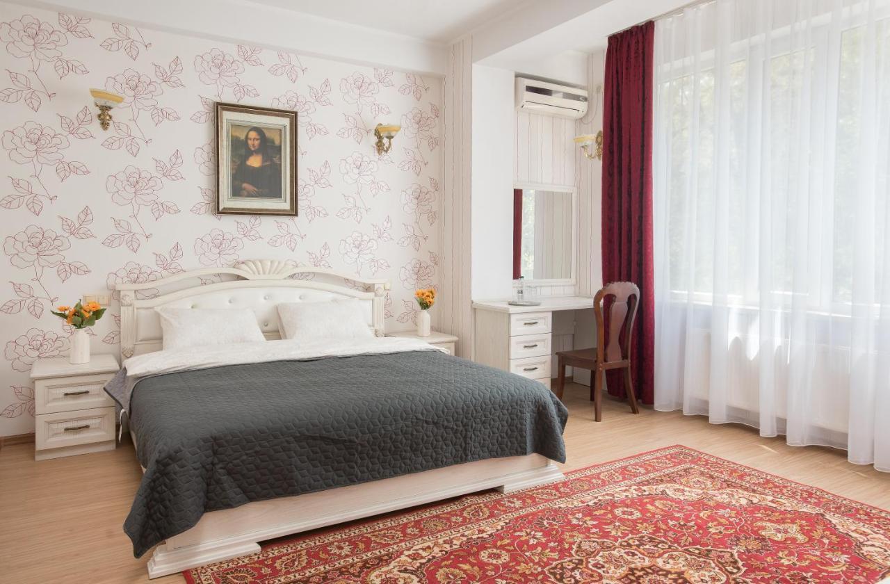 تشيسيناو Art Hotel المظهر الخارجي الصورة
